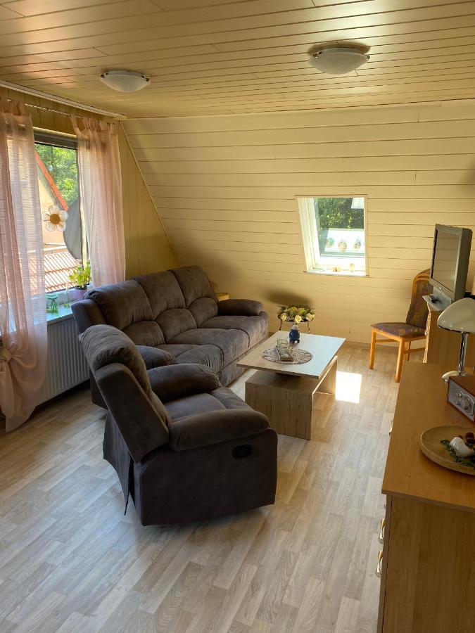 Ferienwohnung Meilerplatz - Familienfreundliche Ferienwohnung Fuer Max. 4 Personen In Bad Lauterberg Am Harz Exterior photo